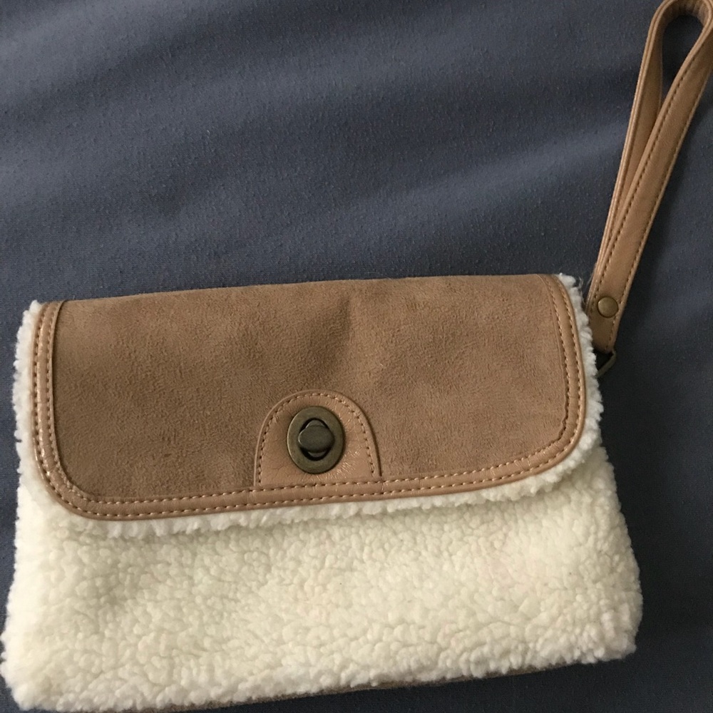 Purse - Picture 2 of 6